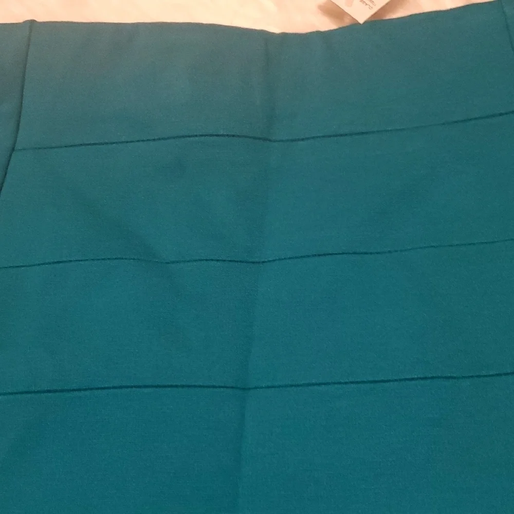 White House Black Market Teal Pencil Skirt